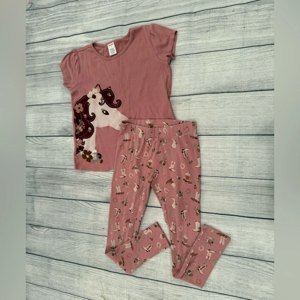 Gymboree Pink Pajama Set with Ruffled Top and Floral Bottoms/girls size 7